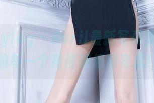 Beautyleg - Avril最新写真集：美足的每一个角度都值得考虑！