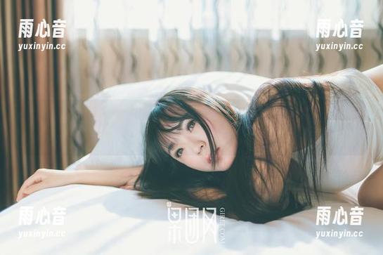 GIRLT果团网-蜜桃Q妹儿 GIRLT果团网 - 蜜桃Q妹儿红裙精选:谁能抗拒这种蓬蓬的红啊?