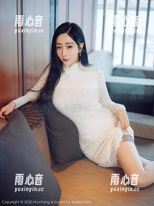 HuaYang花漾-小热巴 HuaYang花漾 - 小热巴教室漫步,高清原图,谁还在关注黑板呢?