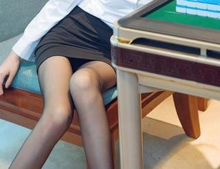 HuaYang花漾 - 田冰冰的皮衣内衣合集：不止是衣服，更是一种作妖姿势。