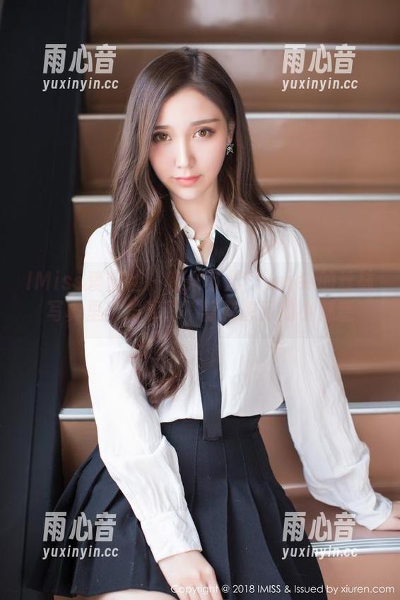 IMiss爱蜜社 - 在朱可儿Flower的丝袜写真里，发现了不曾料想到的小魅惑