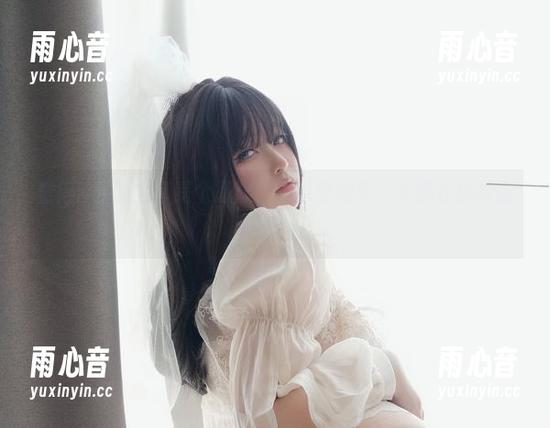K酱 觉得K酱的全套是个恶魔,图包里的每一张都在挑衅我呀