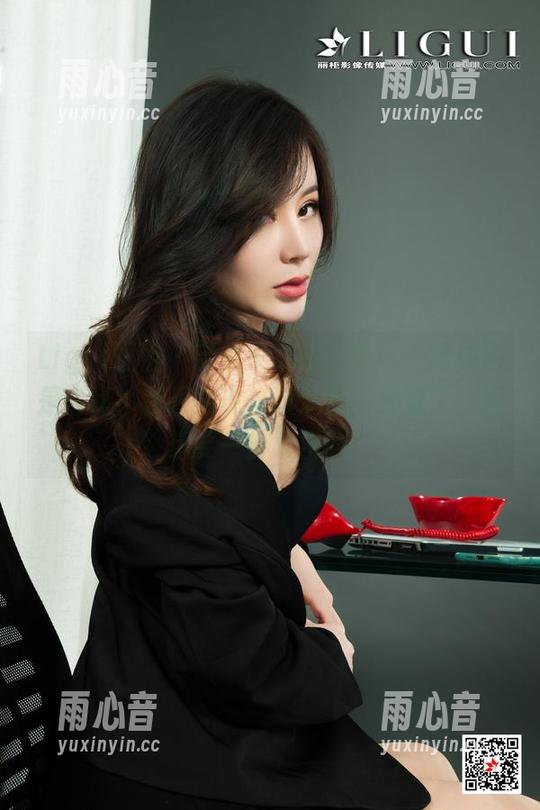 Ligui丽柜-奈沐子 Ligui丽柜 - 奈沐子私拍合集——黑秘还是白秘?我只能说,这个选择太难了,真想要一份双拼的!