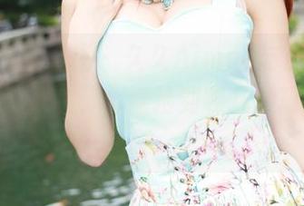 MyGirl美媛馆 - 久久Aimee与旗袍的邂逅，写真双全，你能捡到哪几种巧妙角度？