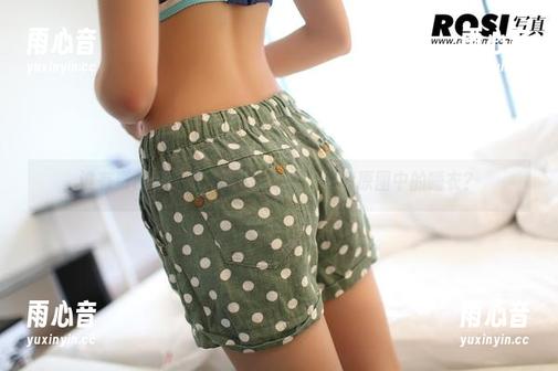 ROSI写真 谁有责任感来洗这些“ROSI”高清原图中的睡衣?