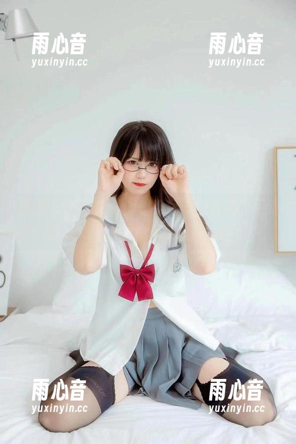 原图：棉袜与Tina很妖孽呀的日常，平淡却又有那么一点不平淡的东西！