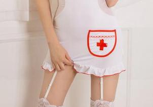UGirls尤果网 - 图包上看游子熙演员般的护士形象，难道她能号令病菌？