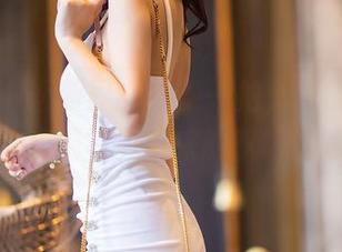 XIAOYU语画界 - 随便一拍，蜜桃酱双马尾，定制写真带来的职场尴尬？
