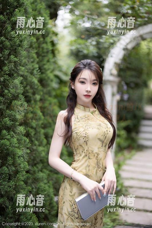 Xiuren秀人网-王馨瑶Yanni Xiuren秀人网 - 又来王馨瑶Yanni的JK资源了,这种诱惑,真的是太迷人。