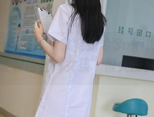 Xiuren秀人网 - 拿金妍兮Saki的写真合集，顺便聊聊当“女孩”很久没见的你。