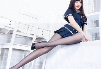 beautyleg - 免费!在天台上与Nana共舞的照片，转眼就成了一种想念！