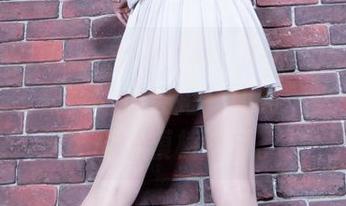 beautyleg - 不得不说，YuHsuan姐姐的写真工作真的很会把“姐姐”这一角色诠释得模棱两可。