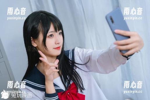 lovely呆玄 lovely呆玄带你废话连篇,全套天台写真,城市中的小确幸。