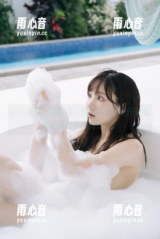 けん研的女友在线，作品竟然让我怀疑我的审美是否被刷新了。
