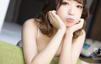 克拉女神 - 雅楠泳衣写真：“哇，泳衣竟然还有这种穿法吗？”