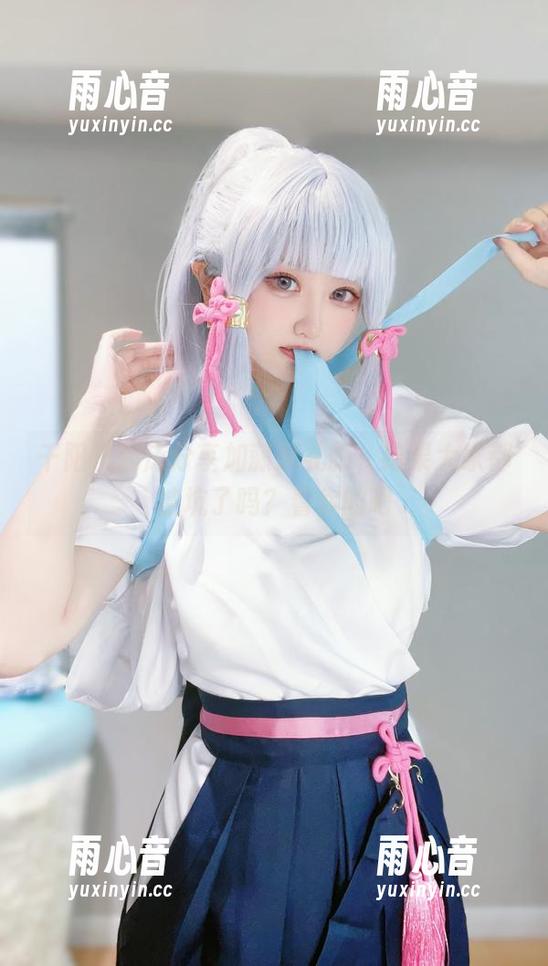 千阳快起床 千阳快起床分享加藤惠礼服,结果大家都被坑了吗?看你的吧