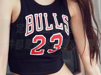 头条女神 - 定制礼服图集里的“易阳”，每一件都是新秀还是家常便饭？