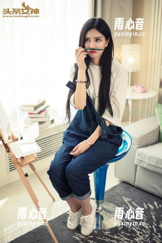 头条女神-李丽莎 头条女神 - 看,这就是李丽莎的泳装更新!图片让人无从抵抗