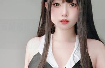 带着草莓的感觉，女主K的粉色免费资源来了！