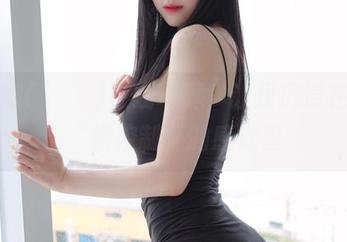 姜仁卿(강인경)在线写真，让我沉浸在那种“被控制”的感觉里