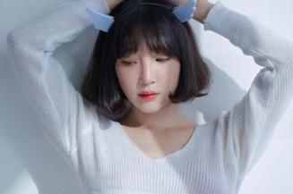 集结！姜仁卿(강인경)夏天的原图，让你重新思考短裤的意义。