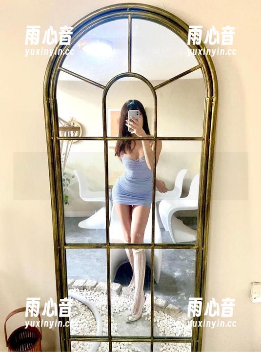 小猫咪ck 微密圈 - 小猫咪ck为你呈现的图集:裸足秀出另一种风采
