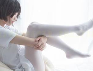少女秩序 - 全套连衣裙在乐栀手里，竟然冒出了这种轻松气息？