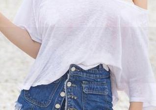 尤果网 - 有了米妮的红裙，定制写真也能轻松玩出新花样。