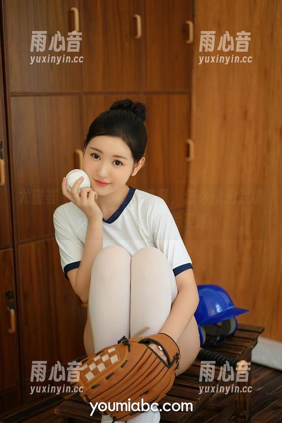 尤蜜荟 - “夏玲蔓在盛夏，怎么就把我抓住了？”—新照片更新