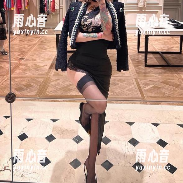 希希Gina 微密圈 - 希希Gina的清纯——最新图册,像是咬了一口新鲜苹果的清甜