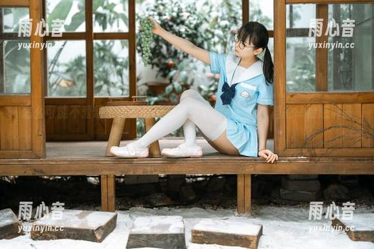 幼水铃衣 怎么可能不爱幼水铃衣的校服及那个图包!双人档的幸福感满满!