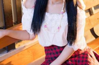 推女神 - 深潜泳池合集——慵懒的晓艾fafa在水中游弋