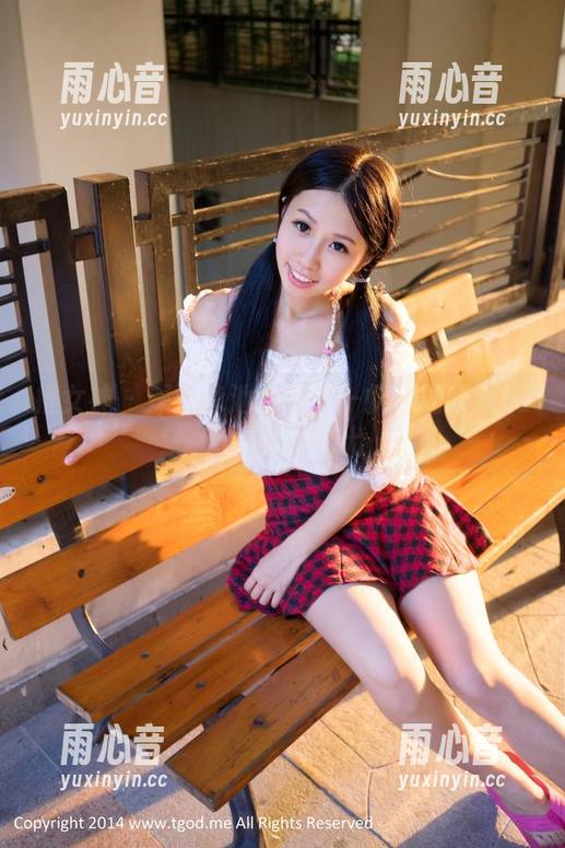 推女神-晓艾fafa 推女神 - 深潜泳池合集——慵懒的晓艾fafa在水中游弋