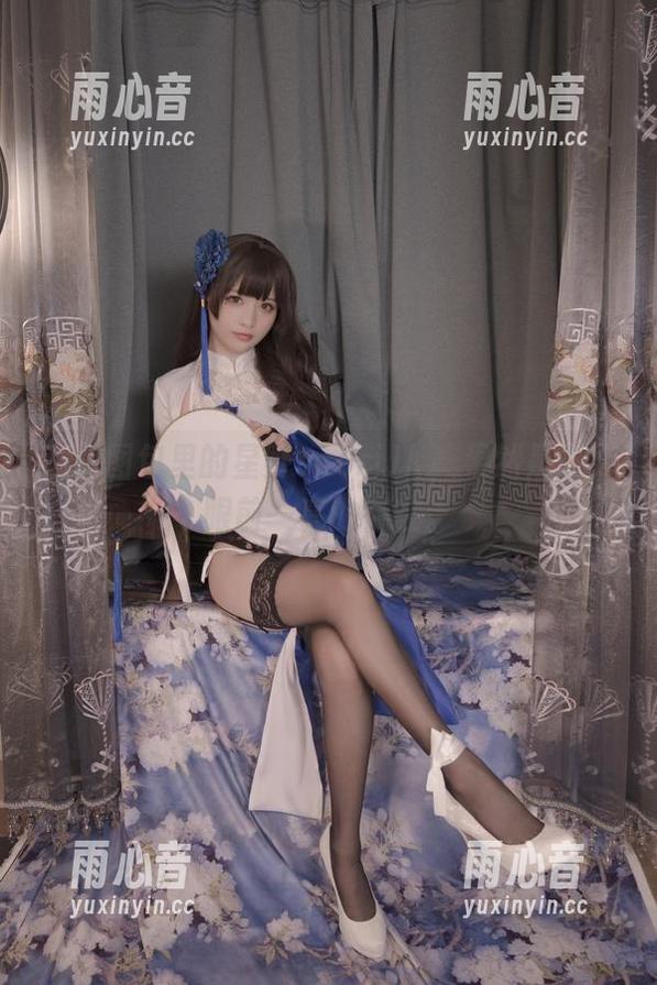 星野saori 私房图包里的星野saoriJK,果然是让人眼前一亮的存在。