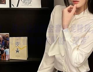 微密圈 - 是小逗逗的全套裸足特辑，图包里竟藏着与众不同的‘脚步’