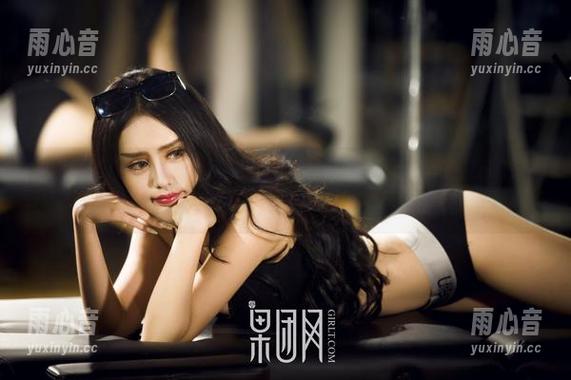 果团网-周妍希 果团网 - 周妍希的最新图包,双马尾俨然成了新灾难,快打击你的审美底线吧!
