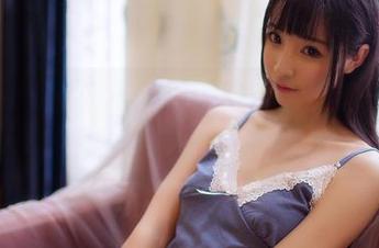 果团网 - 龚玥菲美脚活动：分享这一双，让你做个赤脚大仙！