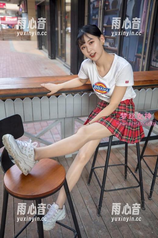 梦丝女神-陈玲 梦丝女神 - 更新了!陈玲的“非常端正”,这气质,不是随便谁都有的。