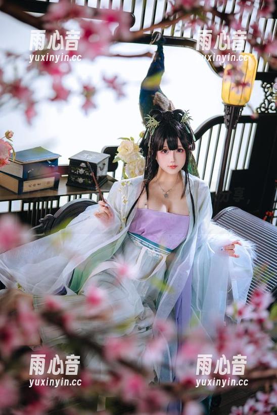 樱井小莜 夏天来了,樱井小莜的裸足写真来分享,谁还在穿袜子呀?