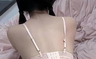 微密圈 - 纯欲不一定只在场外，火龙果羊的原图和图包，悄悄翻开她在厨房的小日常