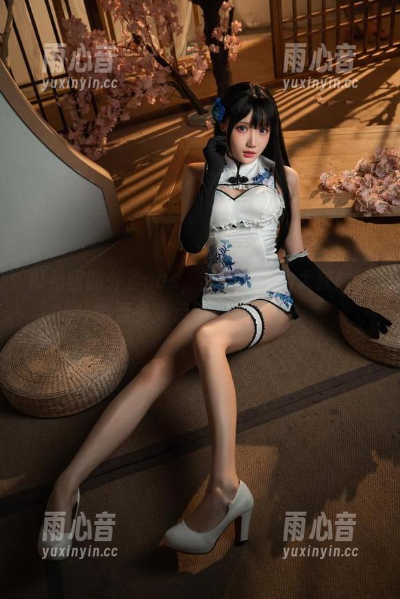 瓜希酱 瓜希酱的外景cos,我们的视角太狭隘,能否多来点不同的角度?