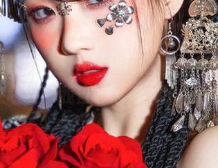 瓦斯塔亚小龙虾图包里的油亮：要问美图在哪里，我告诉你，统统在这！
