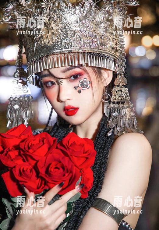 瓦斯塔亚小龙虾 瓦斯塔亚小龙虾图包里的油亮:要问美图在哪里,我告诉你,统统在这!