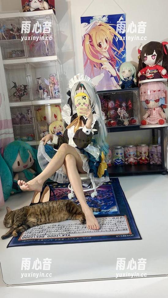 白栎Shirly 夏天,是白栎Shirly的专属:精选那些裙摆在风中摇曳的画面