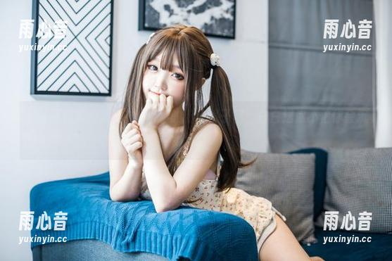 一言不合就合集，神沢永莉的粉色格子裙，白白送你不怕你会沉迷！