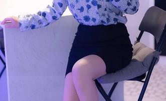 秀人网 - 凯竹姐姐的妹妹写真，像是调皮的小精灵！