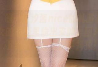 秀人网 - 嗯…奈汐酱nice的礼服看起来像是从仙女的衣柜里偷出来的。图片拿去吧，下载前请注意别手抖掉！