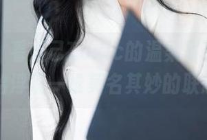 秀人网 - 看妲己Toxic的温柔写真，脑中开始浮现一堆莫名其妙的联想…