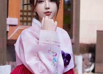 秀人网 - 妲己toxic的诱惑：高清写真把香车和美人融合得刚刚好。