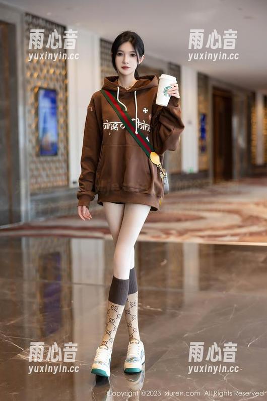 秀人网-婕西儿jessie 秀人网 - 婕西儿jessie分享的浴室美图,这个角度我好喜欢,忍不住想模仿!